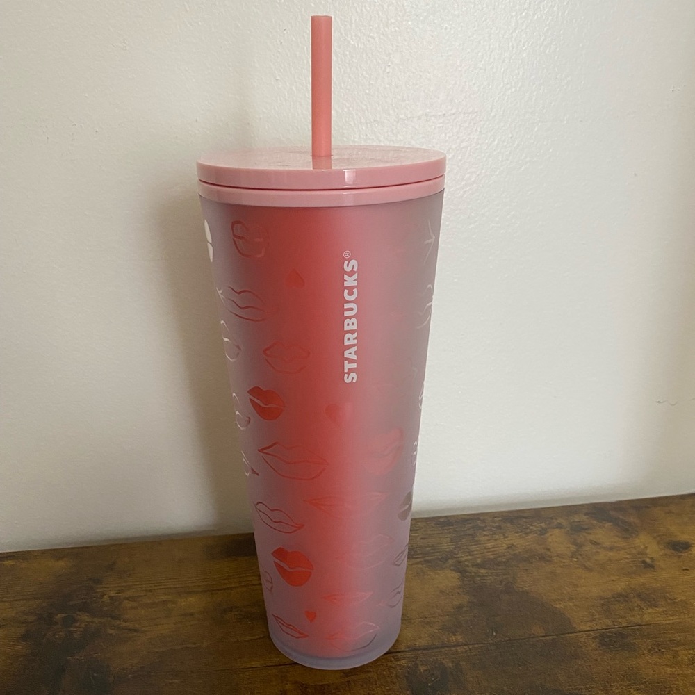 RARE Starbucks Limited Edition Valentine’s Day 2021 valentines lip soft touch